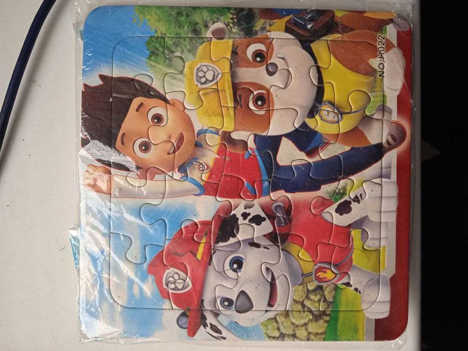 Продаю детские пазлы