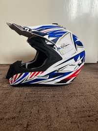 Каска за мотор-AIROH helmet