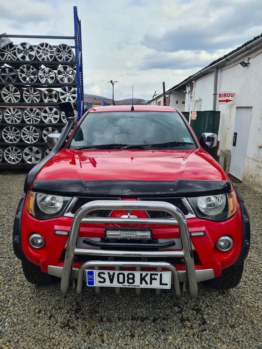 Aripa Dreapta Fata Mitsubishi L200 2006 - 2010 4 Usi ROSU (906)