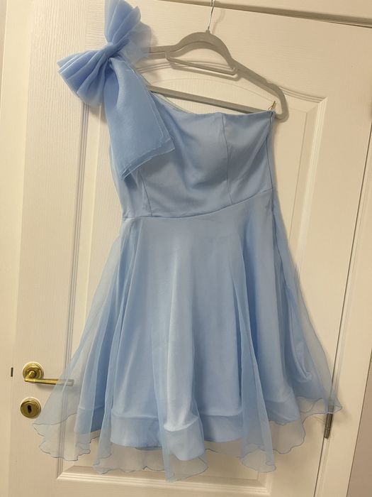 Официална дамска рокля