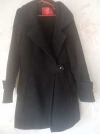 Продаю пальто за 2000
