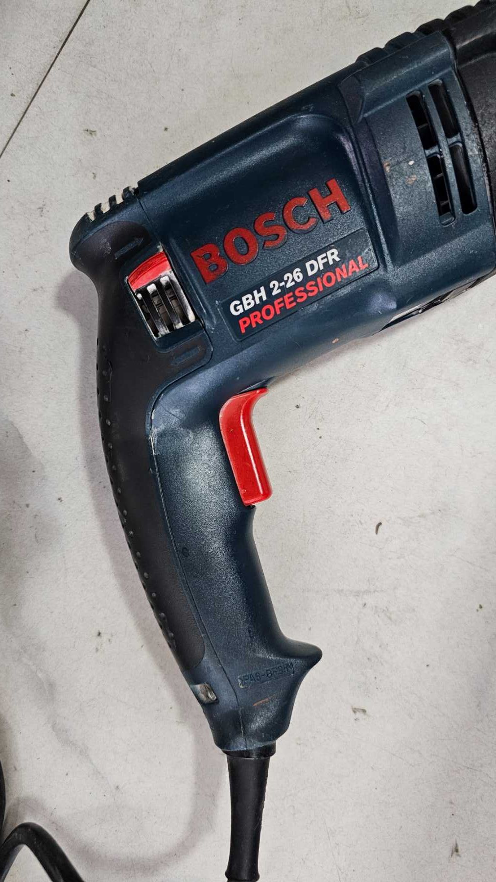 Перфоратор BOSCH GBH 2-26 DFR