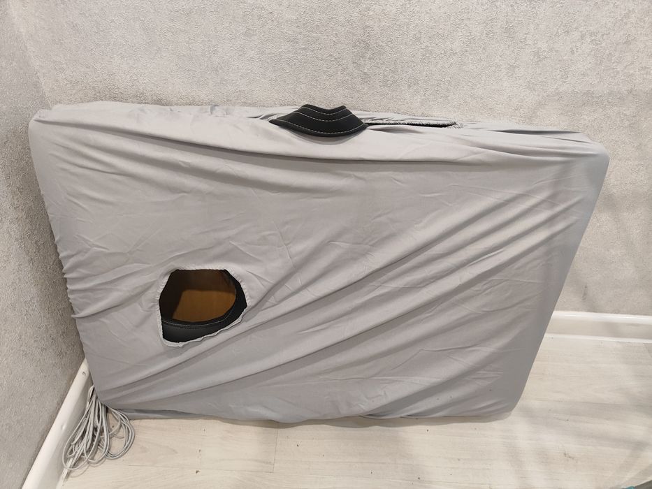 Кушетка новая с чехлом и заглушкой