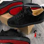 Adidasi Louboutin catifea
Mărimi 41 42 42 43 43 44 44