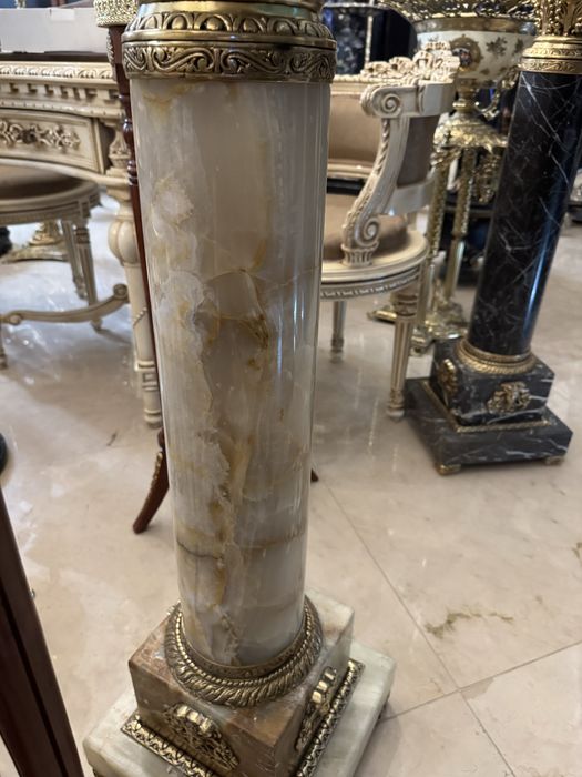 Coloana/ postament/ piedestal-130kg