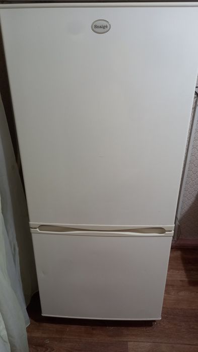 Холодильник Snaige б/у