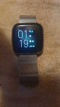 Smartwatch Fitbit Versa 2