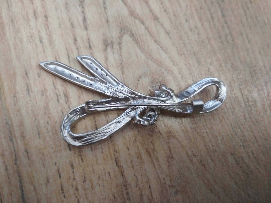 бижу игла брошка украшение за дреха