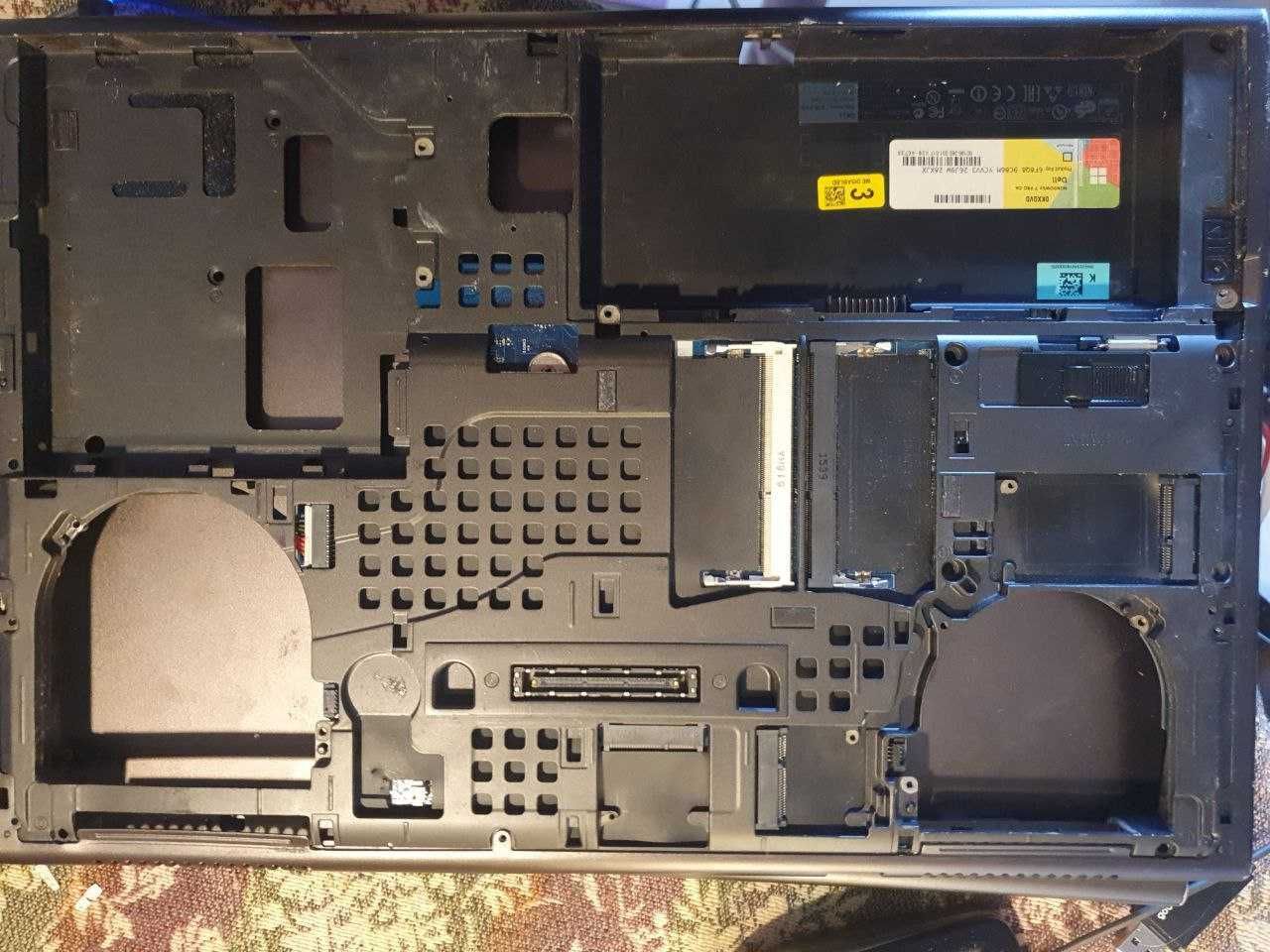 Дънна платка с корпус за Dell Precision M4800