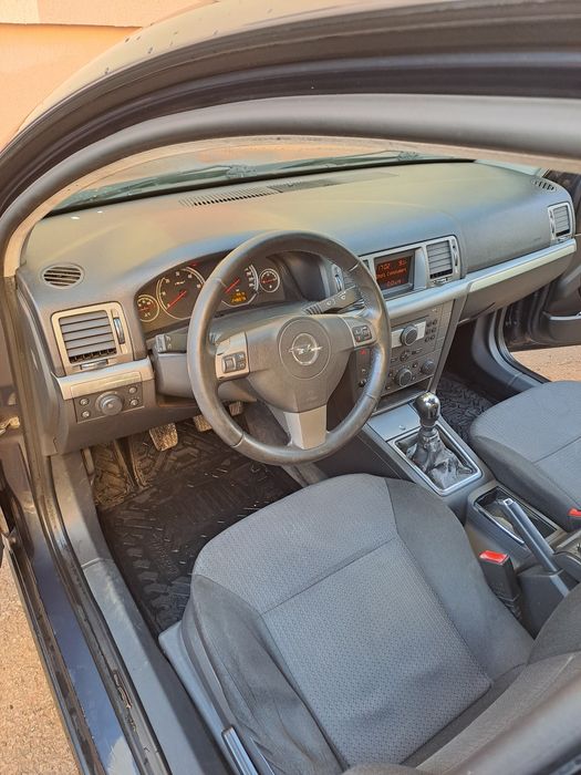 Vând Opel Vectra C