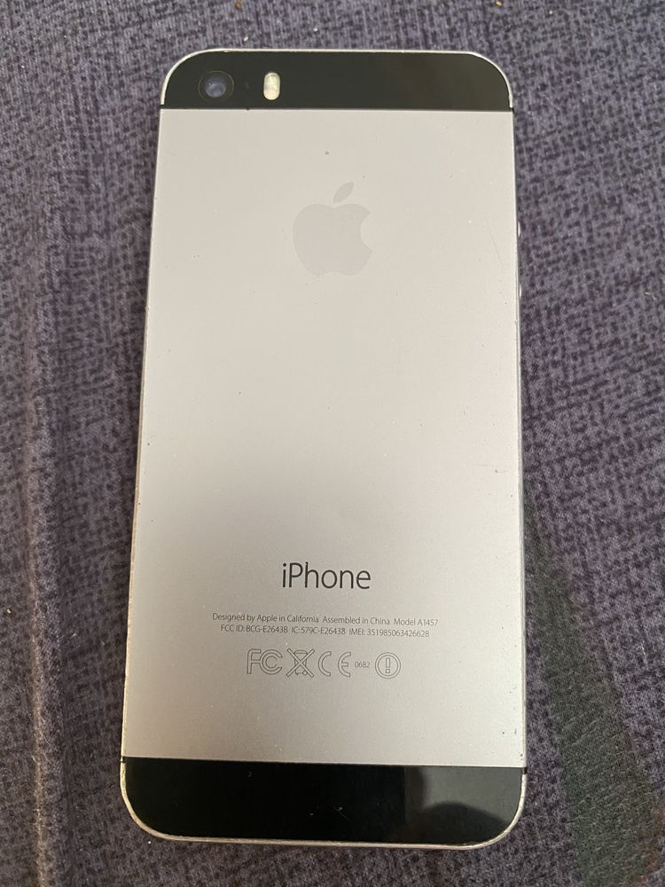 iPhone 5s - може и за части