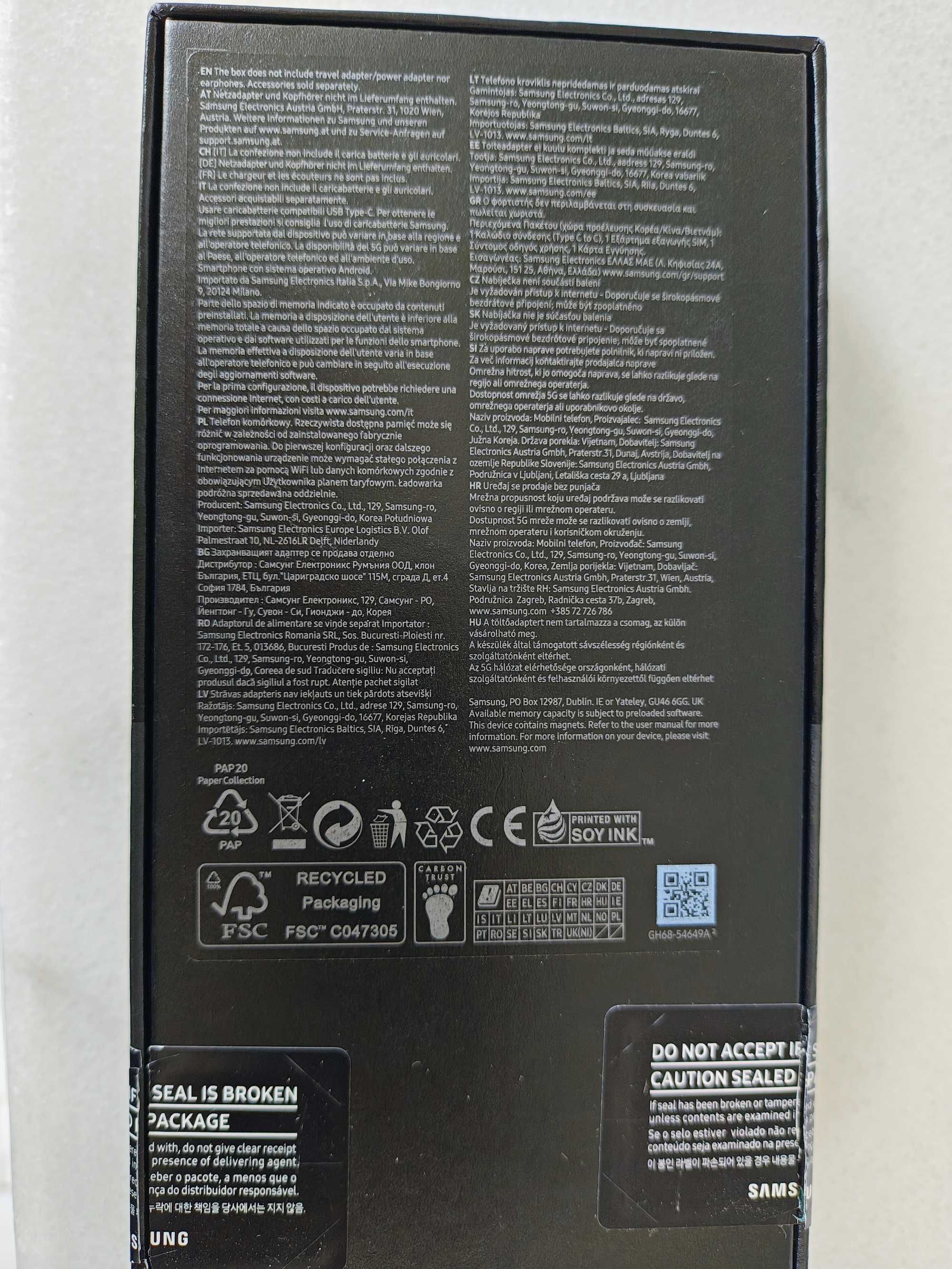 Продавам смартфон Samsung Galaxy Flip4