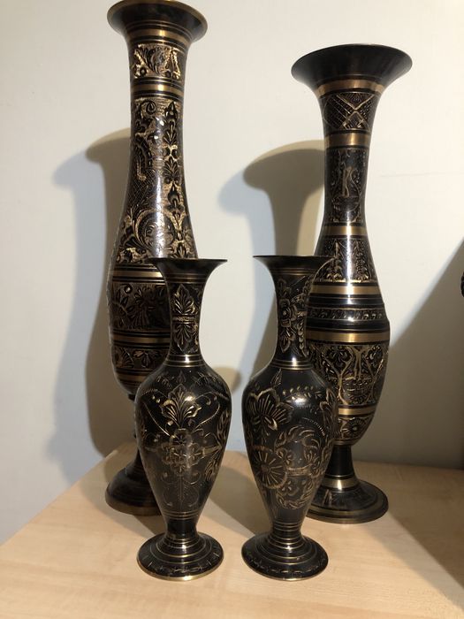 Латунные индиские вазы