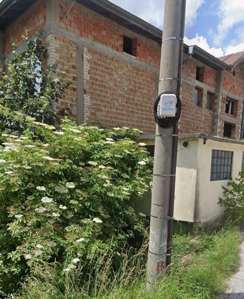 Продава се Къща в София, Бояна - 650 кв.м за 236 €/кв.м - Снимка #2