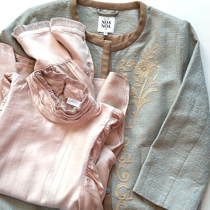 Noa Noa страхотно елегантно сако с красива бродерия