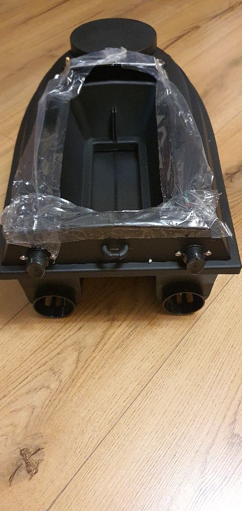 Лодка Flytec V030 с GPS автопилот + гаранция и сонар по ваш избор