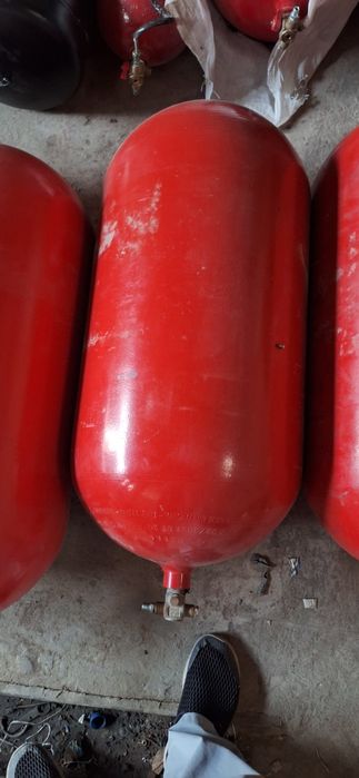 Metan va prapan gaz balonlari sotiladi va olinadi