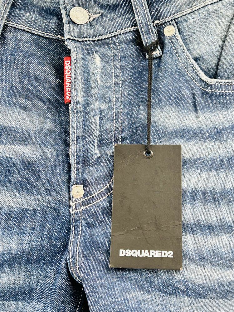 Dsquared2 два размера мъжки дънкови къси панталони