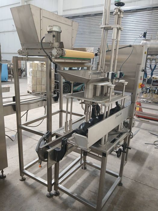 Полу-автоматична машина за пълнене на плодове и зеленчуци