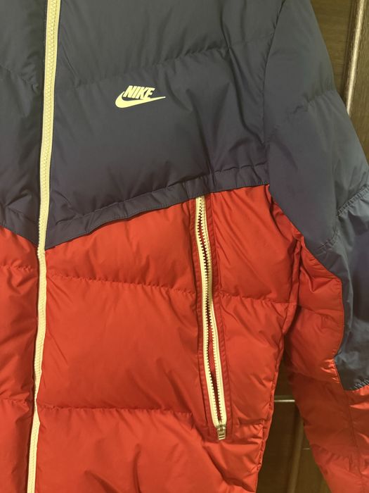 Продавам Nike яке