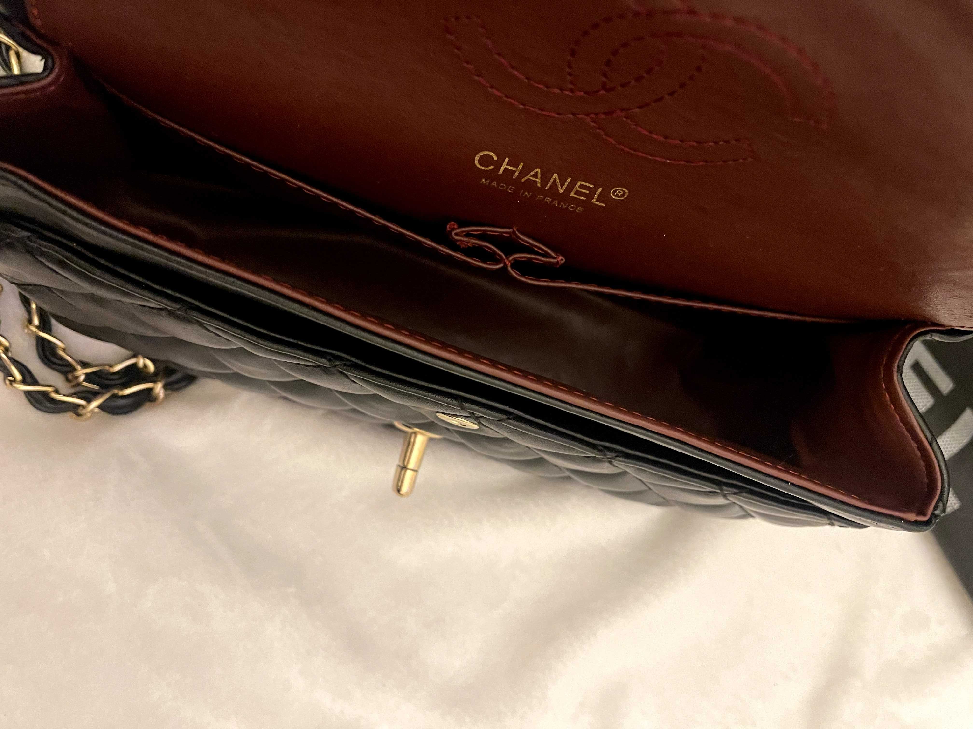 Poșetă/Geanta Chanel Classic Flap Medium shoulder bag 25cm x 16cm