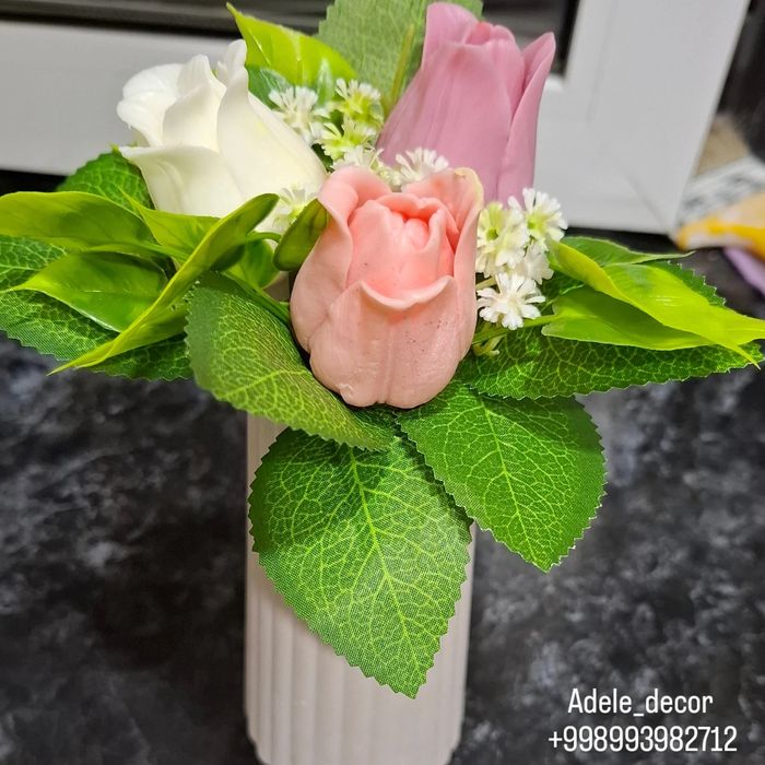 Мыльные тюльпанчики в гипсовой вазе