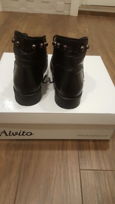 Боти естествена кожа Alvito