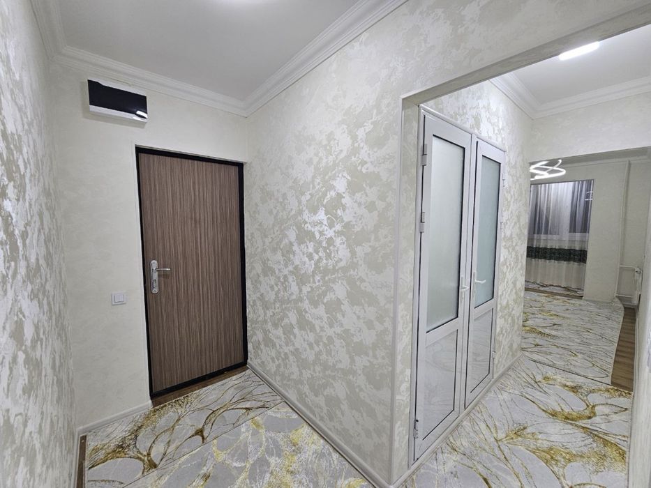 Sagdianada 3 xona kvartira sotiladi