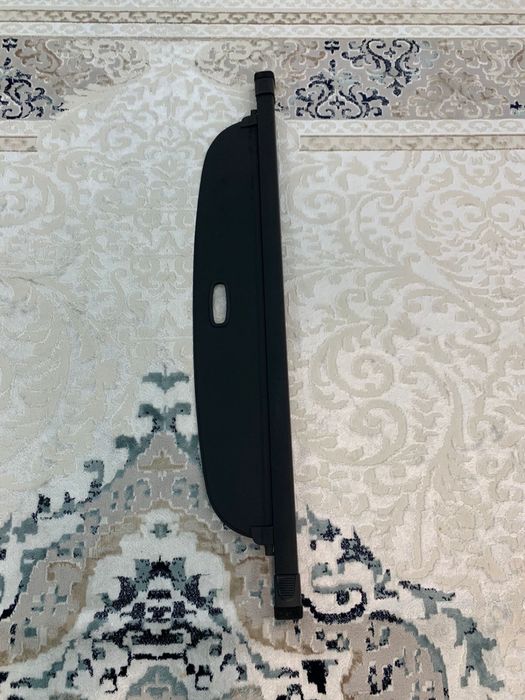 Продам задний шторку от нового санта фе