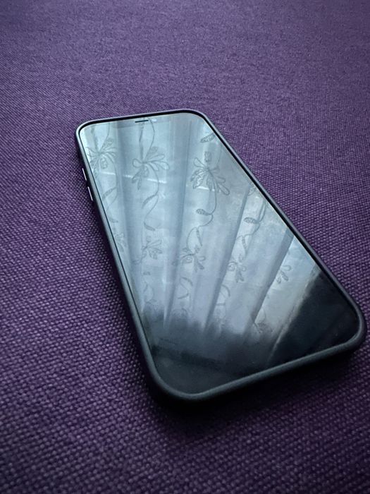 iPhone  12  pro stare foarte buna