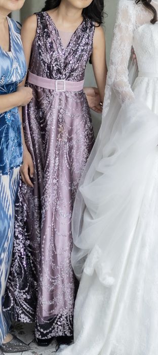 Вечернее платье