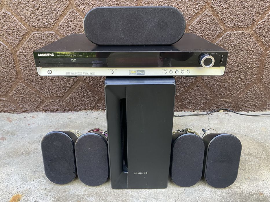 Sistem Home Cinema SAMSUNG HT-X20