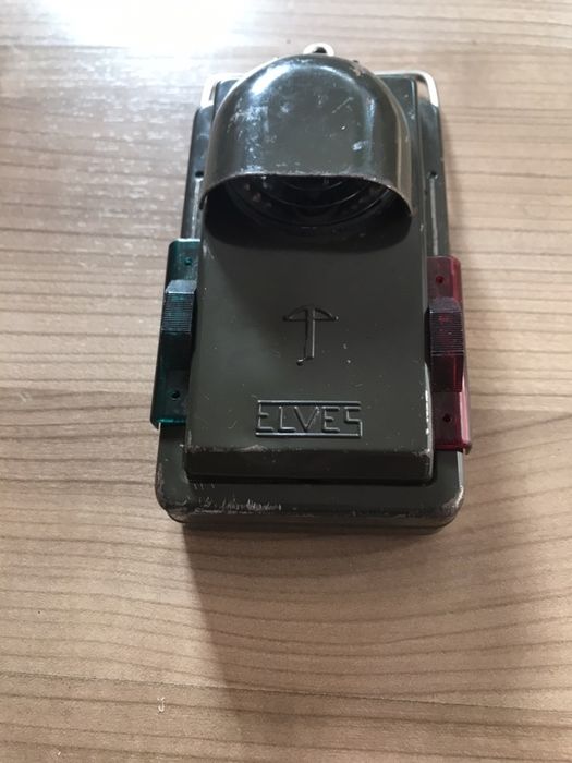 Lenterna militara veche WWII