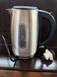 Fierbator Apa Inox Morphy Richards 1.7L