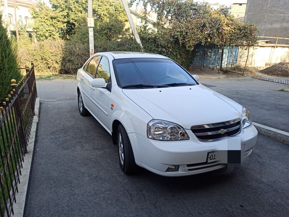 Lasetti ideal 2013 yil 1.6 mator