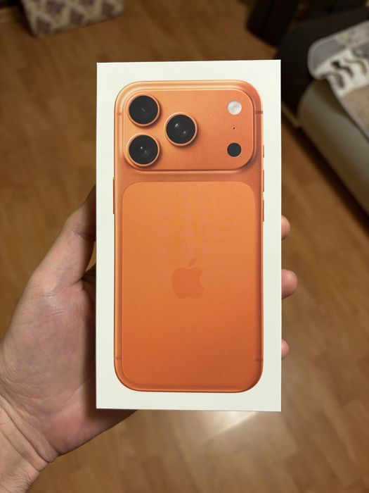 iPhone 17 Pro, 256 GB, Cosmic Orange, Sigilat