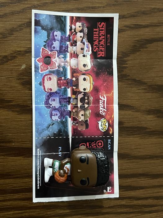STRANGER THINGS funko pop kinder