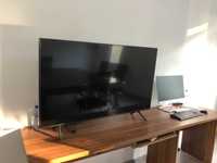 Телевизор Samsung UE55RU7100 в идеальном состоянии