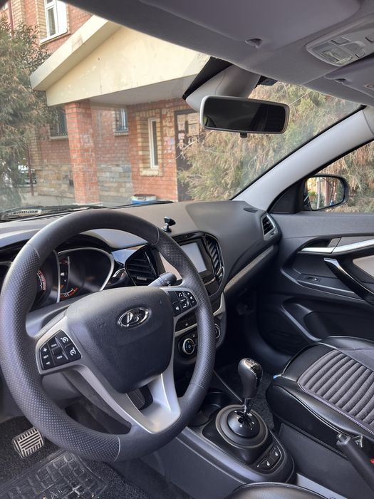 Lada vesta cross sotiladi