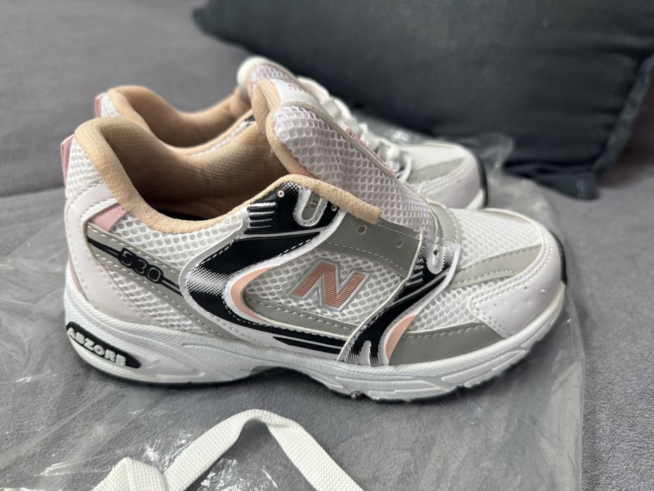 Детски маратонки за момиче