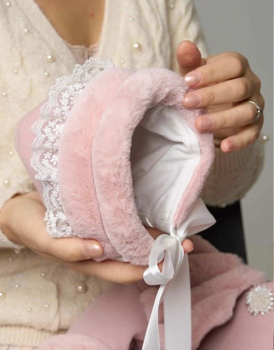 Set deosebit de iarnă fetita Anne Bebe– paltonas si boneta cadou, ghet