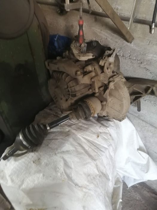 Piese Opel Zafira b se