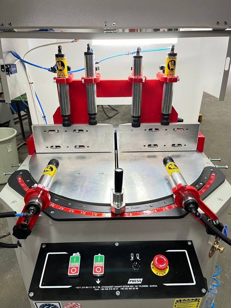Mașină Automată de Debitat Hidropneumatic ptr Alum&PVC(600mm) / ENTECH