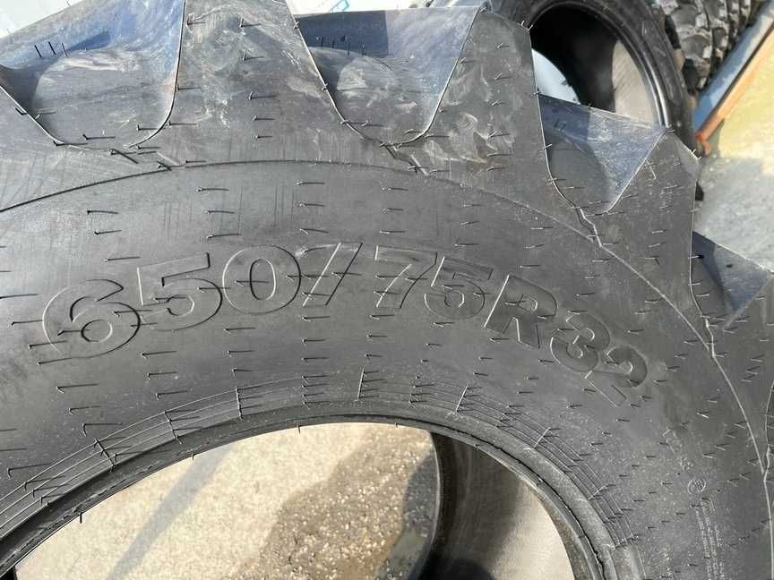 Anvelope noi radiale 650/75R32 pentru combina