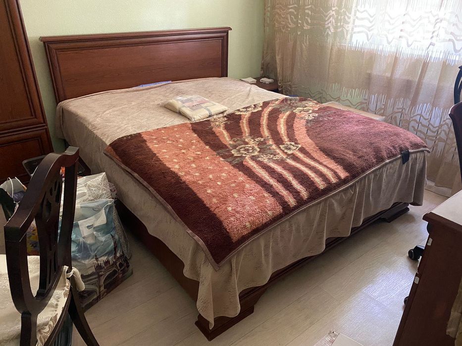 Кровать размер 1600:2000 без матраса