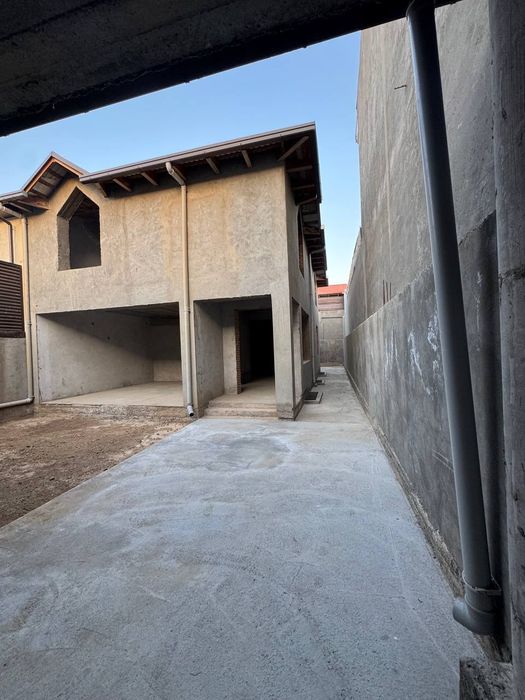 Продаётся евро коробка Хасанбой 7