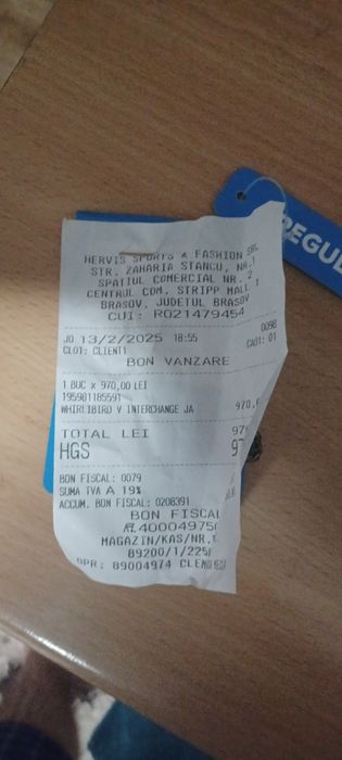 Vând jeaca columbia doua fete  iarna XXL  nepurtata