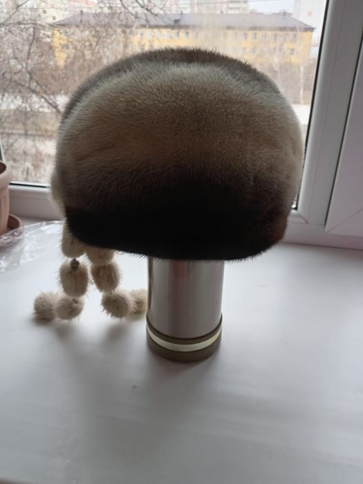 Шапка женская норковоя.Берет.