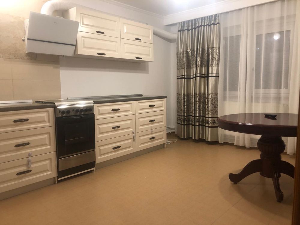 Inchiriez apartament 2 camere