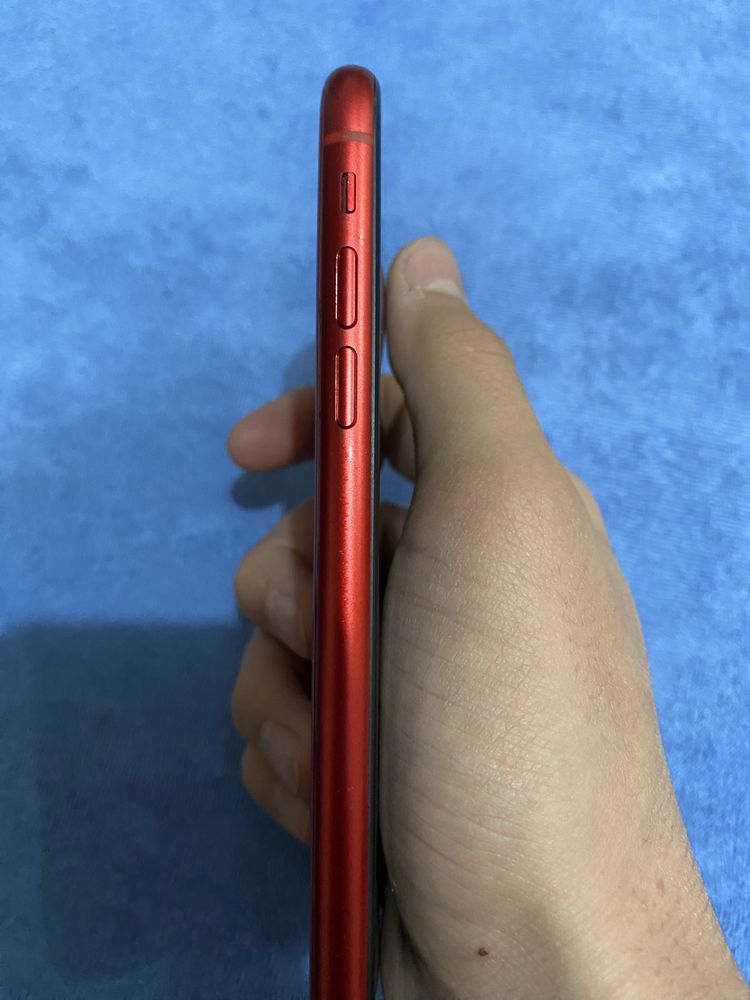 iPhone Xr в отличном состоянии